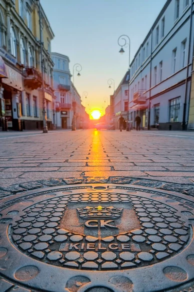Układanie kostki brukowej w Kielcach